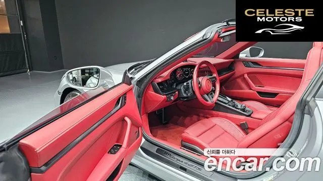 PORSCHE 911 (992) Targa 4 GTS 2024 — photo 11 sur 20