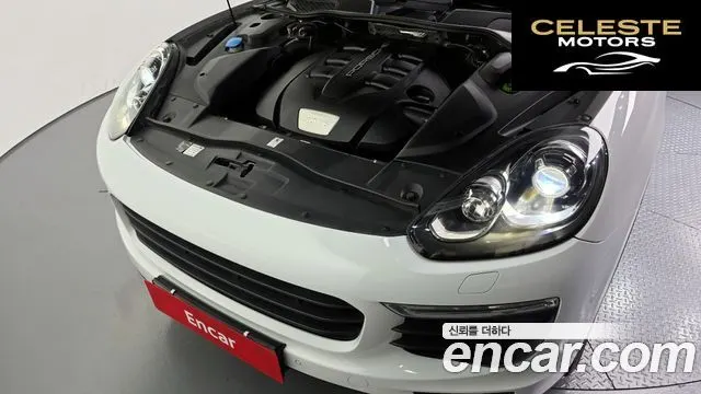 PORSCHE Cayenne 3.0 2015 — photo 6 sur 20
