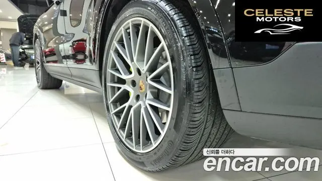PORSCHE Cayenne (PO536) 3.0 E-HighEdition 2023 — photo 20 sur 26