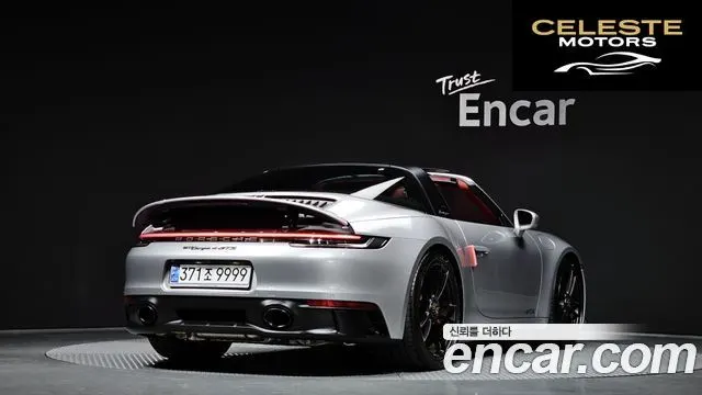 PORSCHE 911 (992) Targa 4 GTS 2024 — photo 2 sur 20