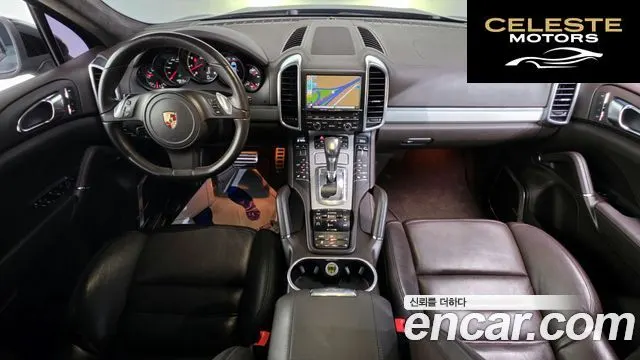 PORSCHE Cayenne 4.8 Turbo 2011 — photo 24 sur 26