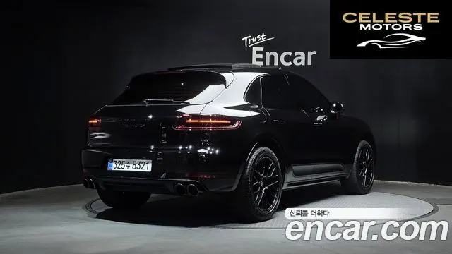 PORSCHE Macan 3.0 GTS 2018 — photo 2 sur 20