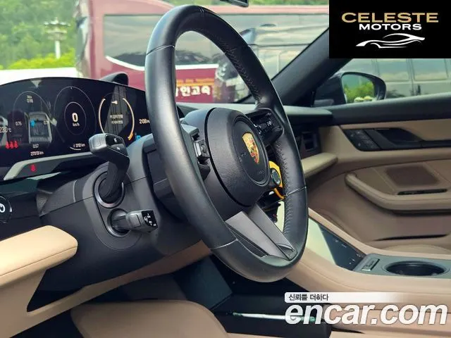 PORSCHE Taycan 2022 — photo 15 sur 26