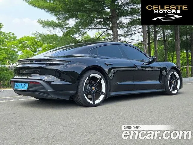 PORSCHE Taycan 2022 — photo 3 sur 26
