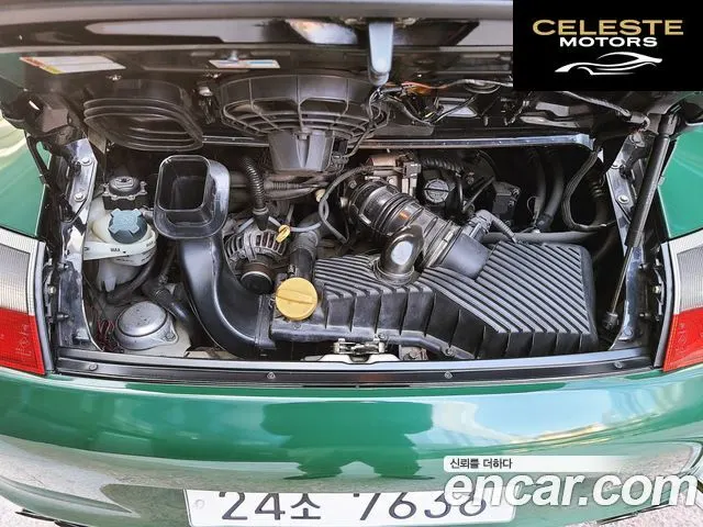 PORSCHE 911 Carrera 4 2001 — photo 19 sur 26