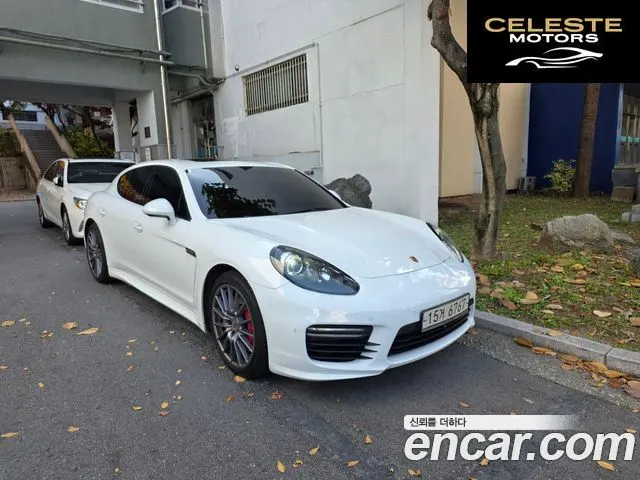 PORSCHE Panamera 4.8 GTS 2014 — photo 3 sur 26