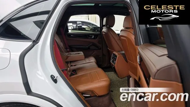 PORSCHE Cayenne (PO536) 3.0 2020 — photo 12 sur 20