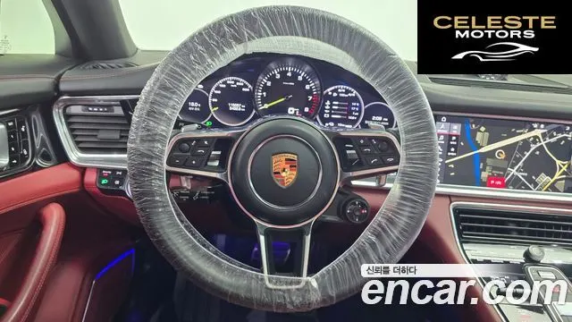 PORSCHE Panamera (971) 2.9 AWD E-High 2018 — photo 13 sur 20