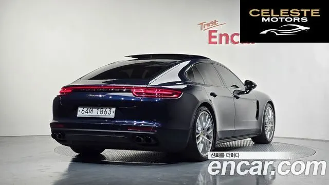 PORSCHE Panamera (971) 2.9 AWD E-High 2018 — photo 2 sur 20