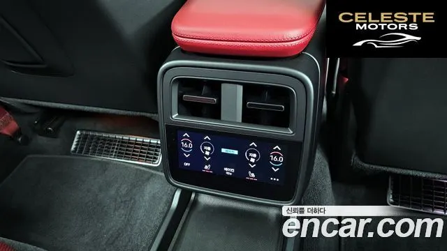 PORSCHE Taycan 4S 2024 — photo 19 sur 20