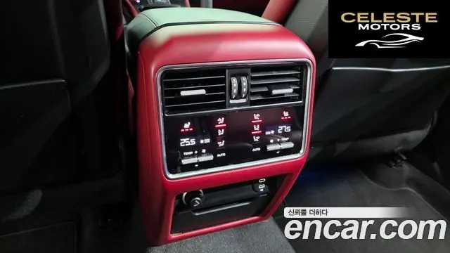 PORSCHE Cayenne (PO536) 3.0 2020 — photo 19 sur 26