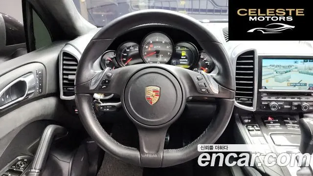 PORSCHE Cayenne 4.8 GTS 2013 — photo 13 sur 20