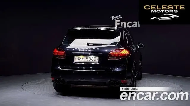 PORSCHE Cayenne 4.8 GTS 2013 — photo 4 sur 20