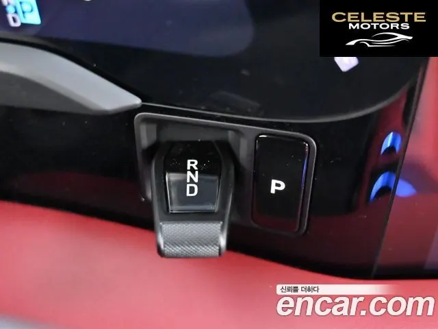 PORSCHE Taycan Turbo S 2025 — photo 9 sur 26