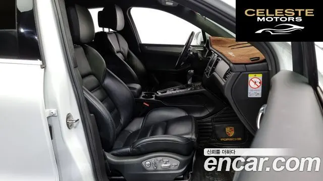 PORSCHE Macan 3.6 Turbo 2015 — photo 11 sur 26