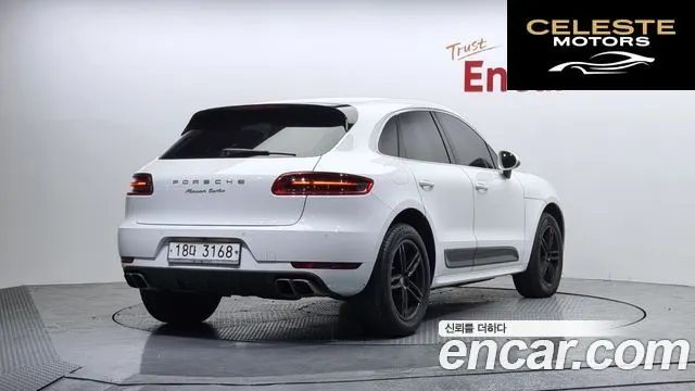 PORSCHE Macan 3.6 Turbo 2015 — photo 2 sur 26