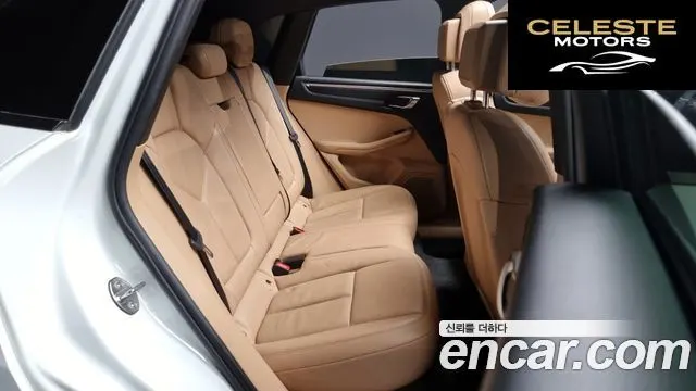 PORSCHE Macan 2.0 2018 — photo 12 sur 20