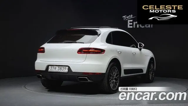 PORSCHE Macan 2.0 2018 — photo 2 sur 20