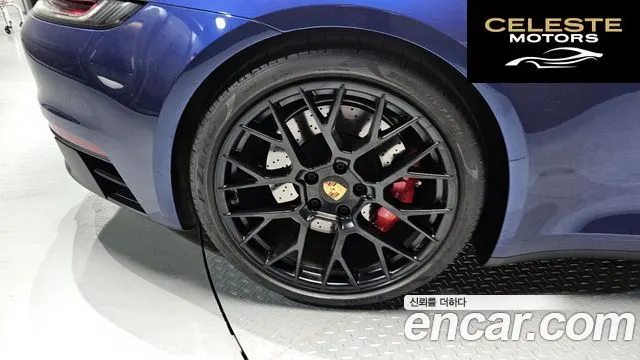 PORSCHE 911 (992) Carrera GTS Cabriolet 2023 — photo 5 sur 26