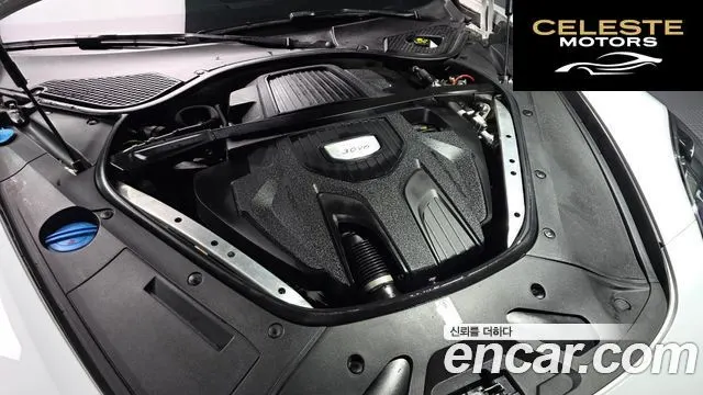 PORSCHE Panamera (971) 3.0 AWD 2018 — photo 6 sur 20