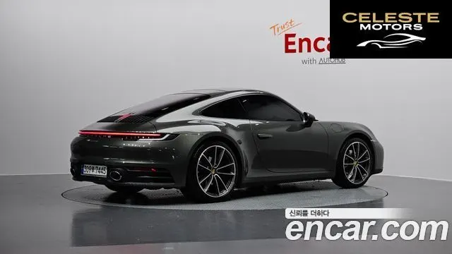 PORSCHE 911 (992) Carrera 2021 — photo 2 sur 26