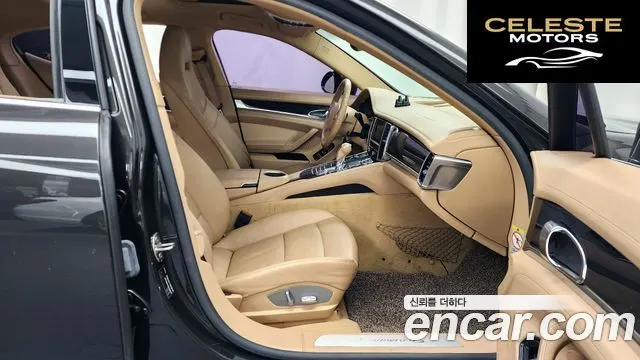 PORSCHE Panamera 4.8 4S 2010 — photo 11 sur 20