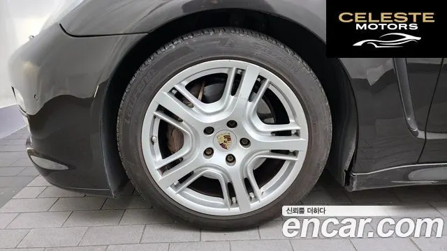 PORSCHE Panamera 4.8 4S 2010 — photo 5 sur 20