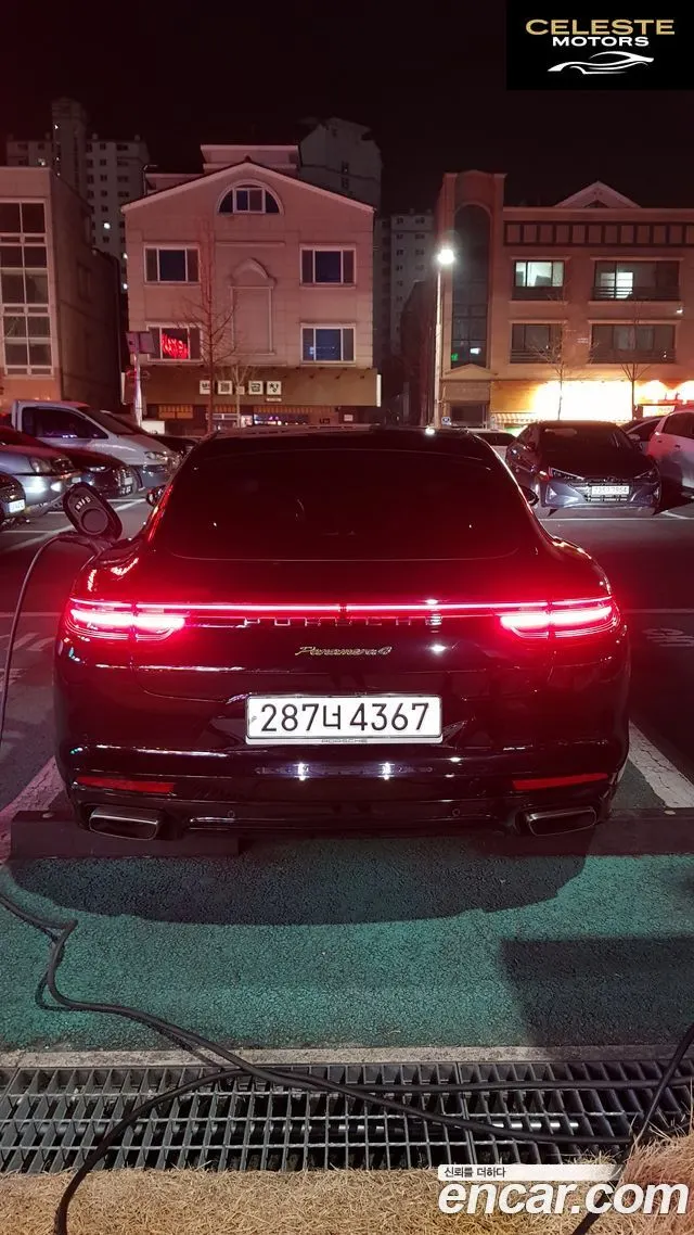PORSCHE Panamera (971) 2.9 AWD E-High 2020 — photo 4 sur 20