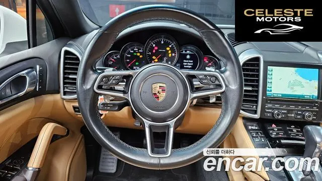 PORSCHE Cayenne 3.0 2016 — photo 13 sur 20