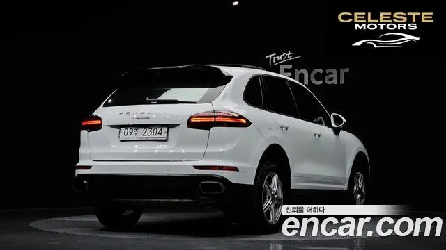 PORSCHE Cayenne 3.0 2016 — photo 2 sur 20