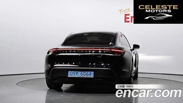 PORSCHE Taycan 2024 — photo 4 sur 20