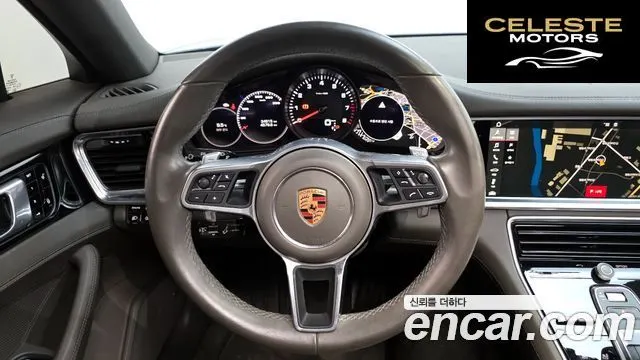 PORSCHE Panamera (971) 3.0 AWD 2018 — photo 13 sur 20