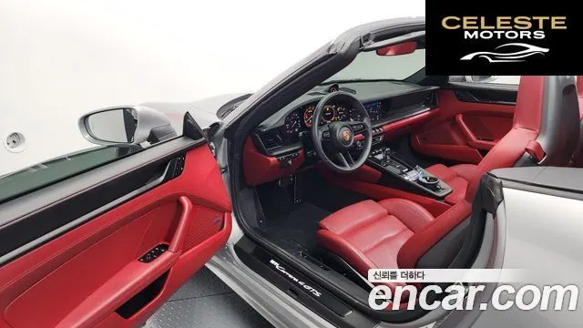 PORSCHE 911 (992) Carrera 4 GTS Cabriolet 2022 — photo 10 sur 20