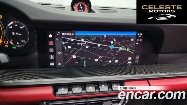 PORSCHE 911 (992) Carrera 4 GTS Cabriolet 2022 — photo 14 sur 20