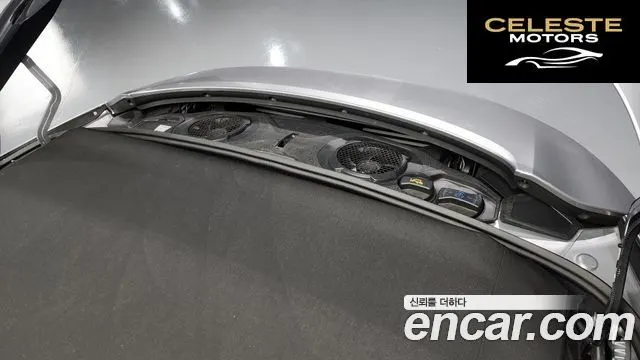 PORSCHE 911 (992) Carrera 4 GTS Cabriolet 2022 — photo 6 sur 20