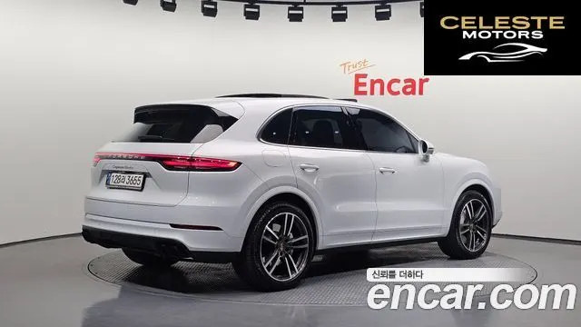 PORSCHE Cayenne (PO536) 4.0 Turbo 2020 — photo 2 sur 20