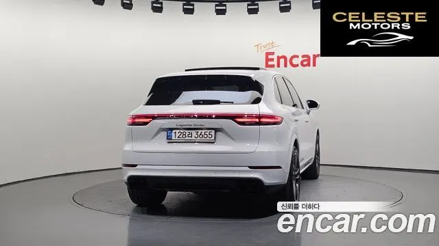 PORSCHE Cayenne (PO536) 4.0 Turbo 2020 — photo 4 sur 20
