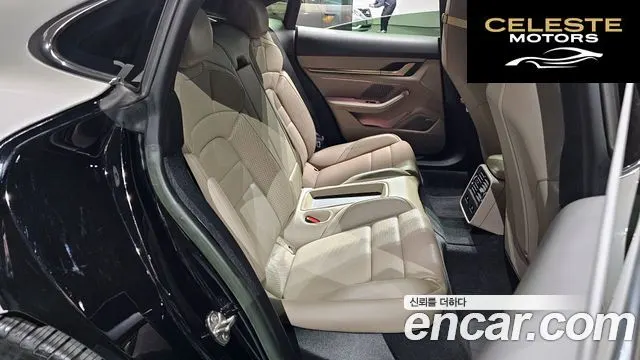 PORSCHE Taycan 4S 2023 — photo 12 sur 20