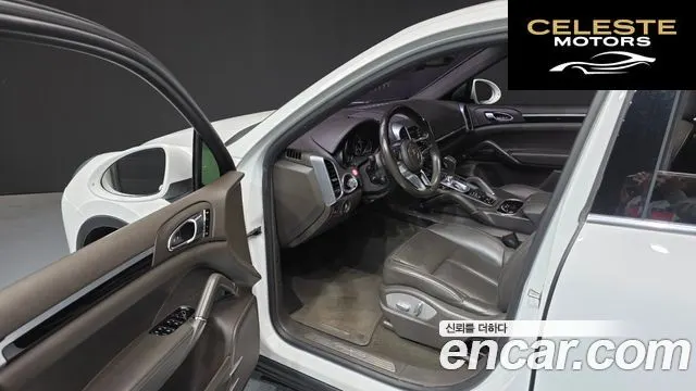 PORSCHE Cayenne 3.0 2016 — photo 10 sur 20