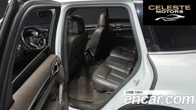 PORSCHE Cayenne 3.0 2016 — photo 11 sur 20