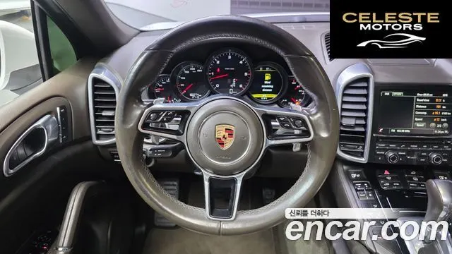 PORSCHE Cayenne 3.0 2016 — photo 13 sur 20