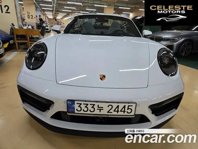 PORSCHE 911 (992) Carrera 4 GTS Cabriolet 2023 — photo 2 sur 26