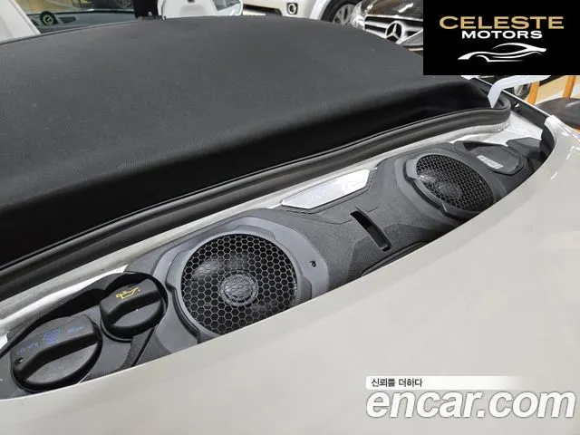 PORSCHE 911 (992) Carrera 4 GTS Cabriolet 2023 — photo 4 sur 26
