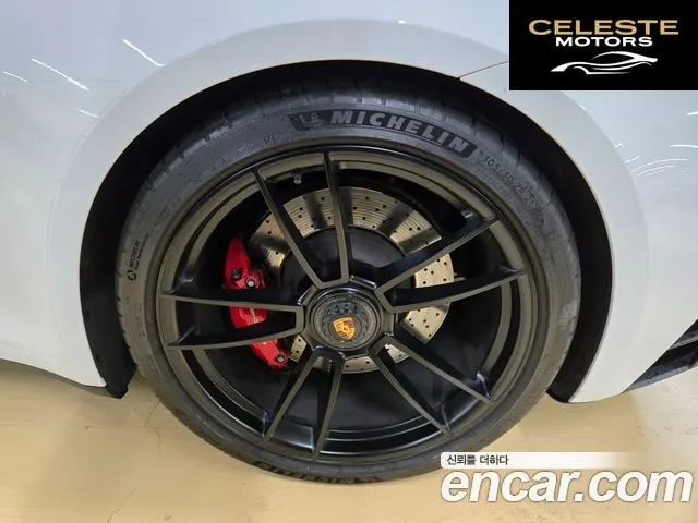 PORSCHE 911 (992) Carrera 4 GTS Cabriolet 2023 — photo 5 sur 26