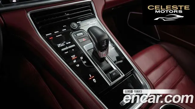 PORSCHE Panamera (971) 3.0 AWD 2018 — photo 9 sur 20