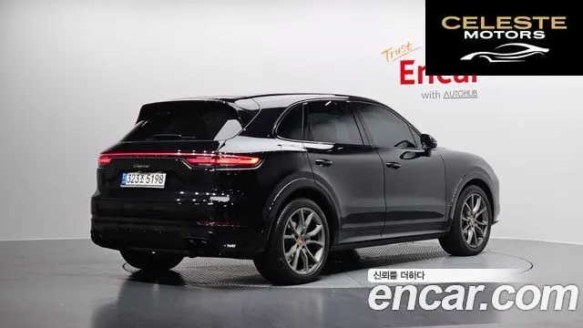 PORSCHE Cayenne (PO536) 3.0 2021 — photo 2 sur 20