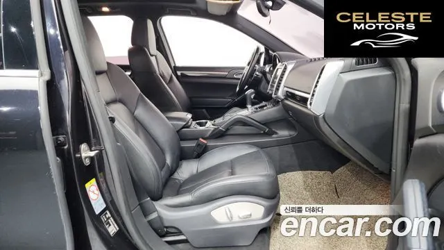 PORSCHE Cayenne 3.0 2015 — photo 11 sur 20