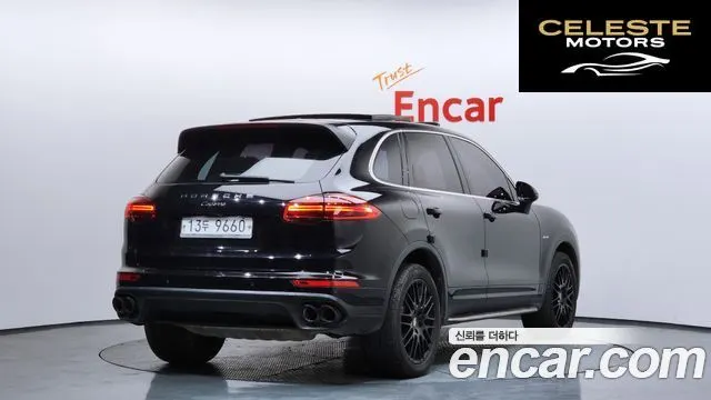 PORSCHE Cayenne 3.0 2015 — photo 2 sur 20