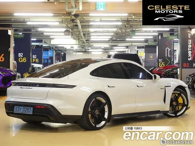 PORSCHE Taycan Turbo S 2021 — photo 2 sur 26