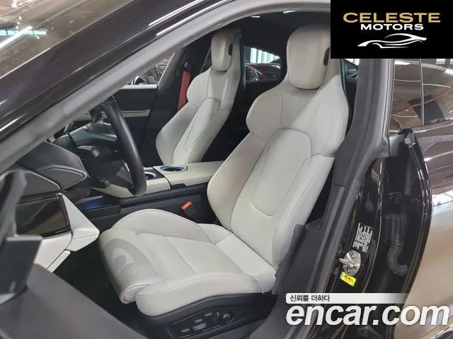 PORSCHE Taycan Turbo 2022 — photo 11 sur 26